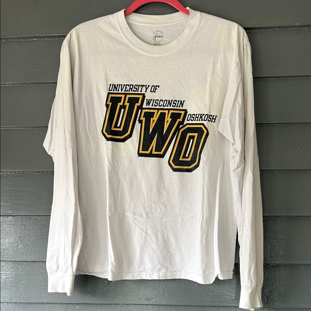 UW Oshkosh Tee